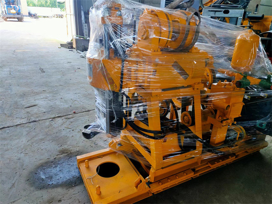 Taşınabilir Madencilik Araştırma Mühendisliği Sondaj Rig 300mm Delik Çapı 200 Metre Derinlik