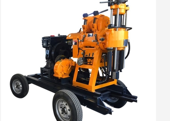 İnşaat için Mobil Kolay Hareket Dizel Motor Hidrolik 200m Derinlik Toprak Test Sondaj Makinesi