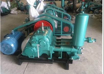 Tek Etkili Pistonlu BW 250 Sondaj Çamuru Pompası Yatay