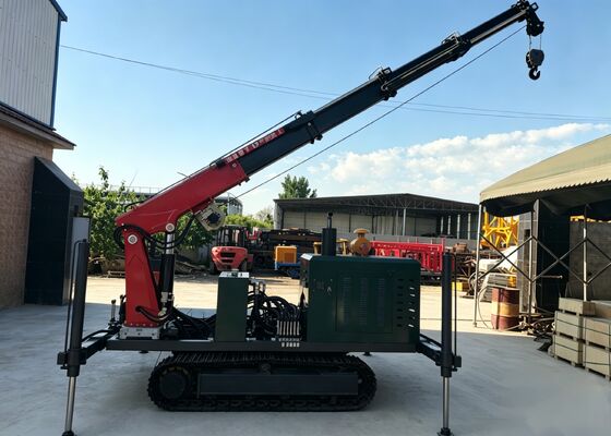 İnşaat ve sondaj için uzaktan kumandalı vinç borusu ile ağır yüklü çelik izli şasi