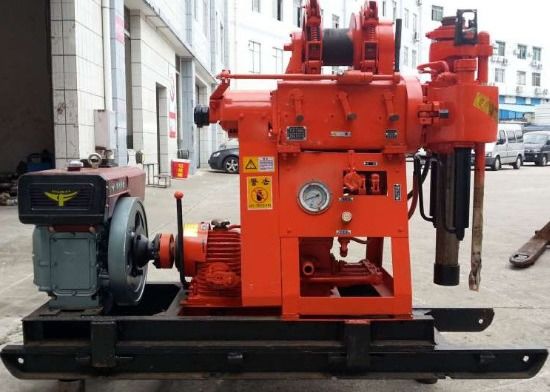 Dizel 100m 570r / Min Jeolojik Sondaj Makinesi