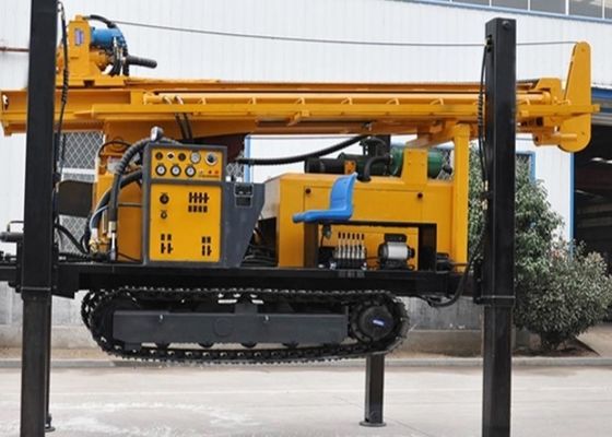 Taşınabilir 300m Su Kuyusu Sondaj Makinesi Çift Silindirli Benimseme