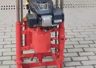 Küçük Taşınabilir Keşif 30mm Mühendislik Sondaj Rig ST 30 Metre Derinlik